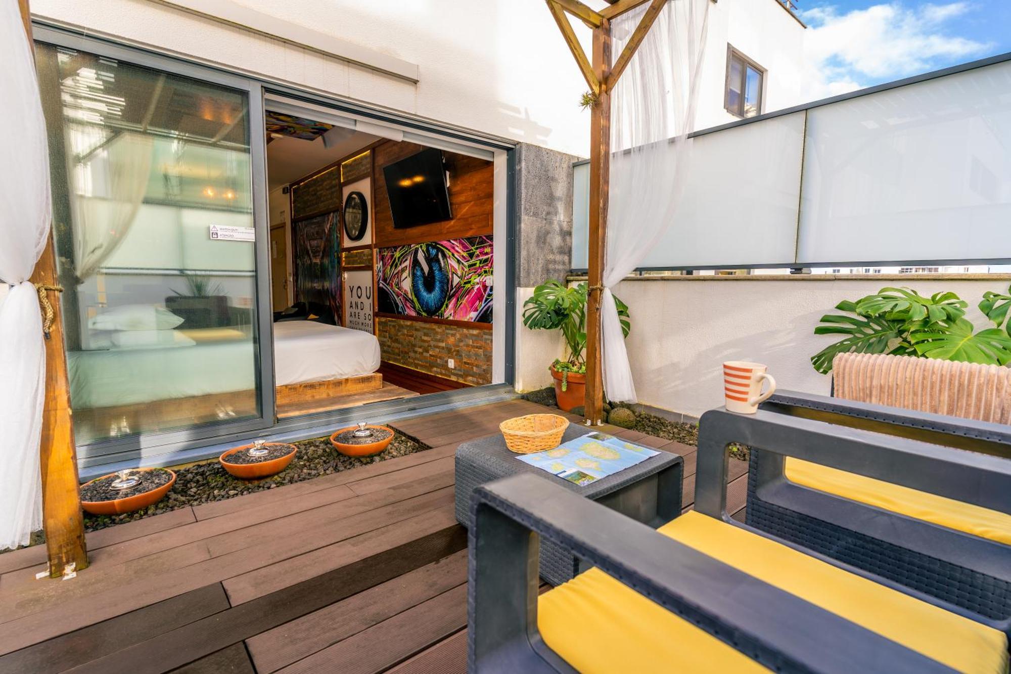 Epicenter Urban Apartment ปอนตาเดลกาดา ภายนอก รูปภาพ